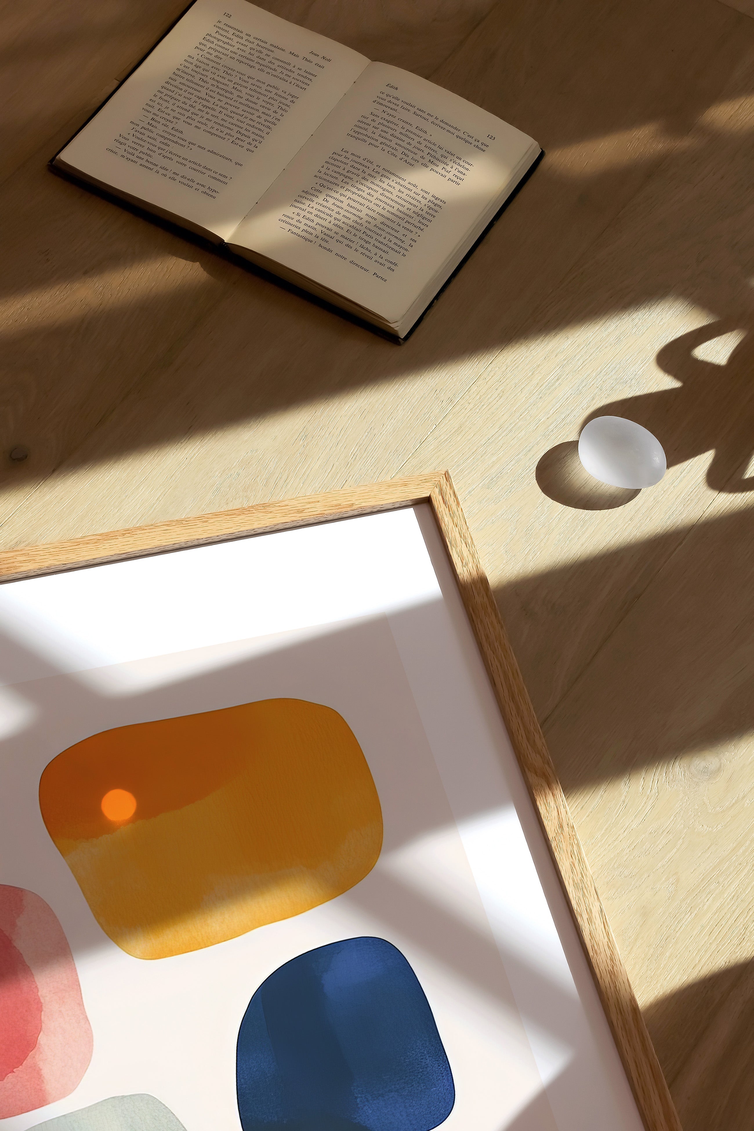 Aquarelle Shapes on Off-White Background